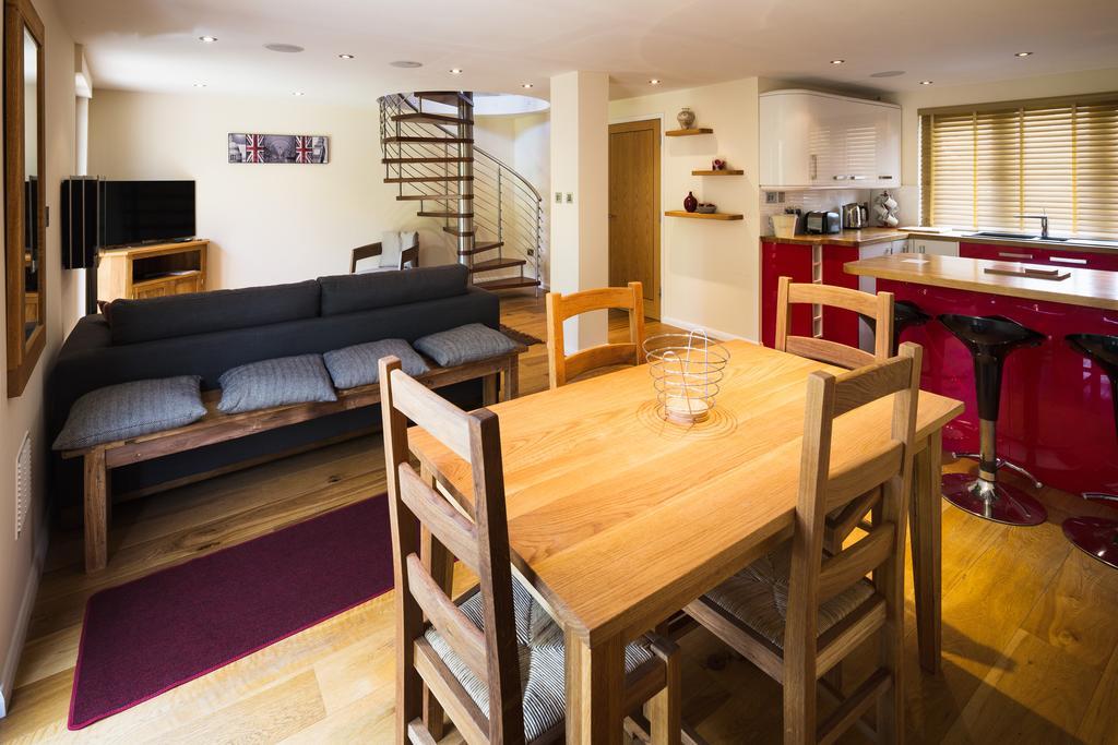 Ashbrook Lets Apartments Blewbury エクステリア 写真